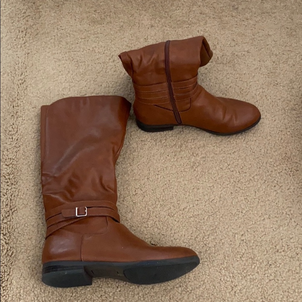 Brown boots